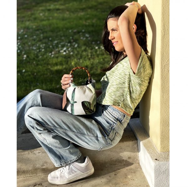 Borsa Mini-SAC Velluto Bianco e Stampa a Foglie - immagine 4