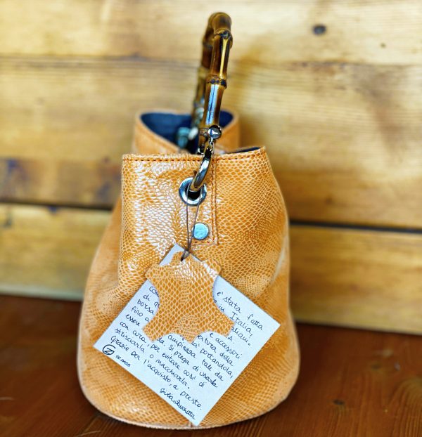 Borsa Mini-SAC Pelle Lucida Effetto Pitone Arancio Mandarino - immagine 2